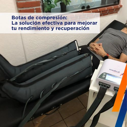 Atleta usando botas de compresión para mejorar la recuperación muscular después del entrenamiento